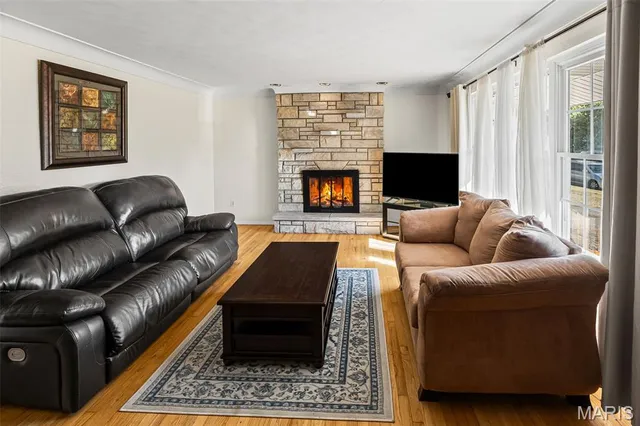 $210,000 | 145 Marilyn Drive, Swansea, IL 62226