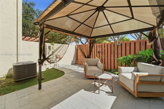 $620,000 | 7855 Southwest 106th Avenue, Miami, FL 33173