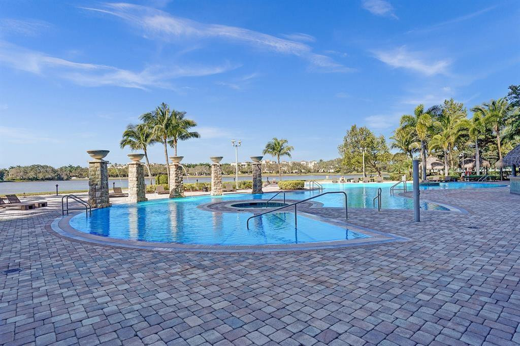 2641 North Flamingo Road, Unit 406N Sunrise, FL 33323 - Photo 19 of 35 Photo 19