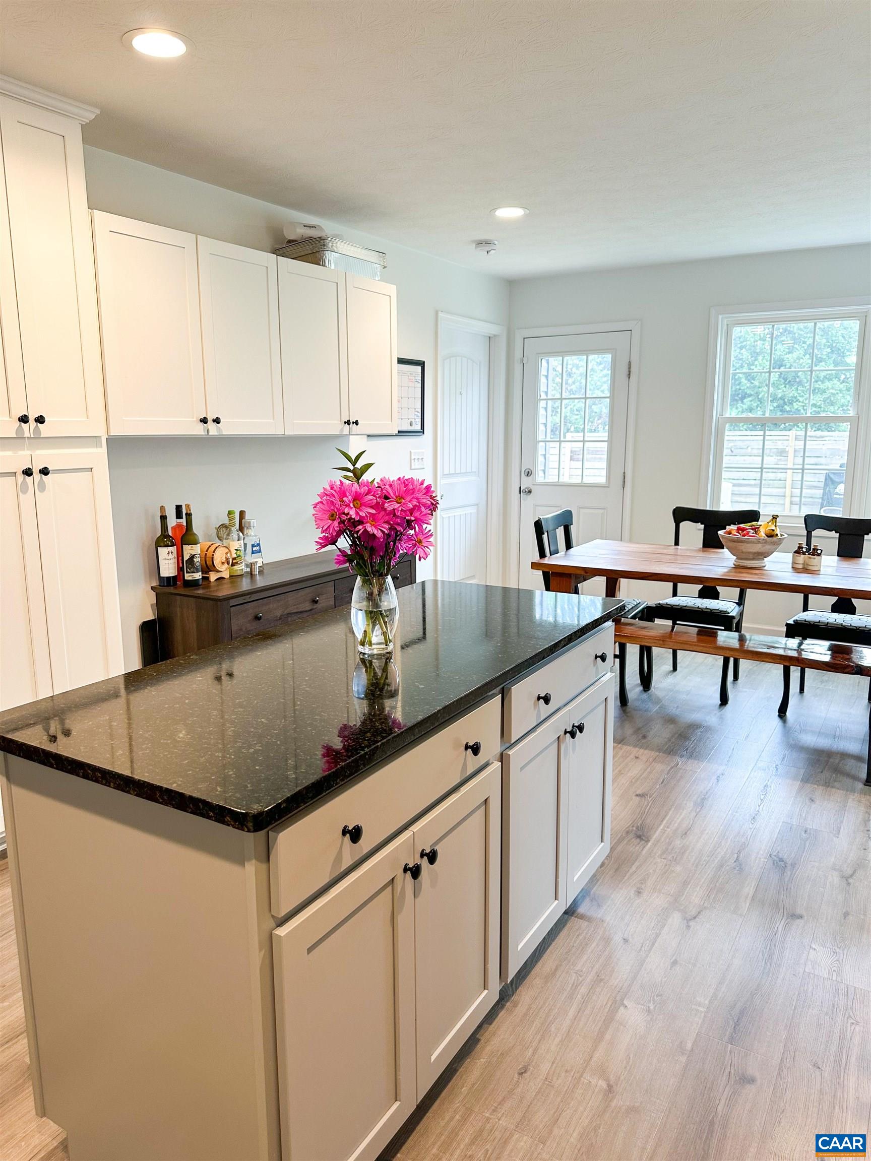 307 15th Street Grottoes, VA 24441 - Photo 14 of 25