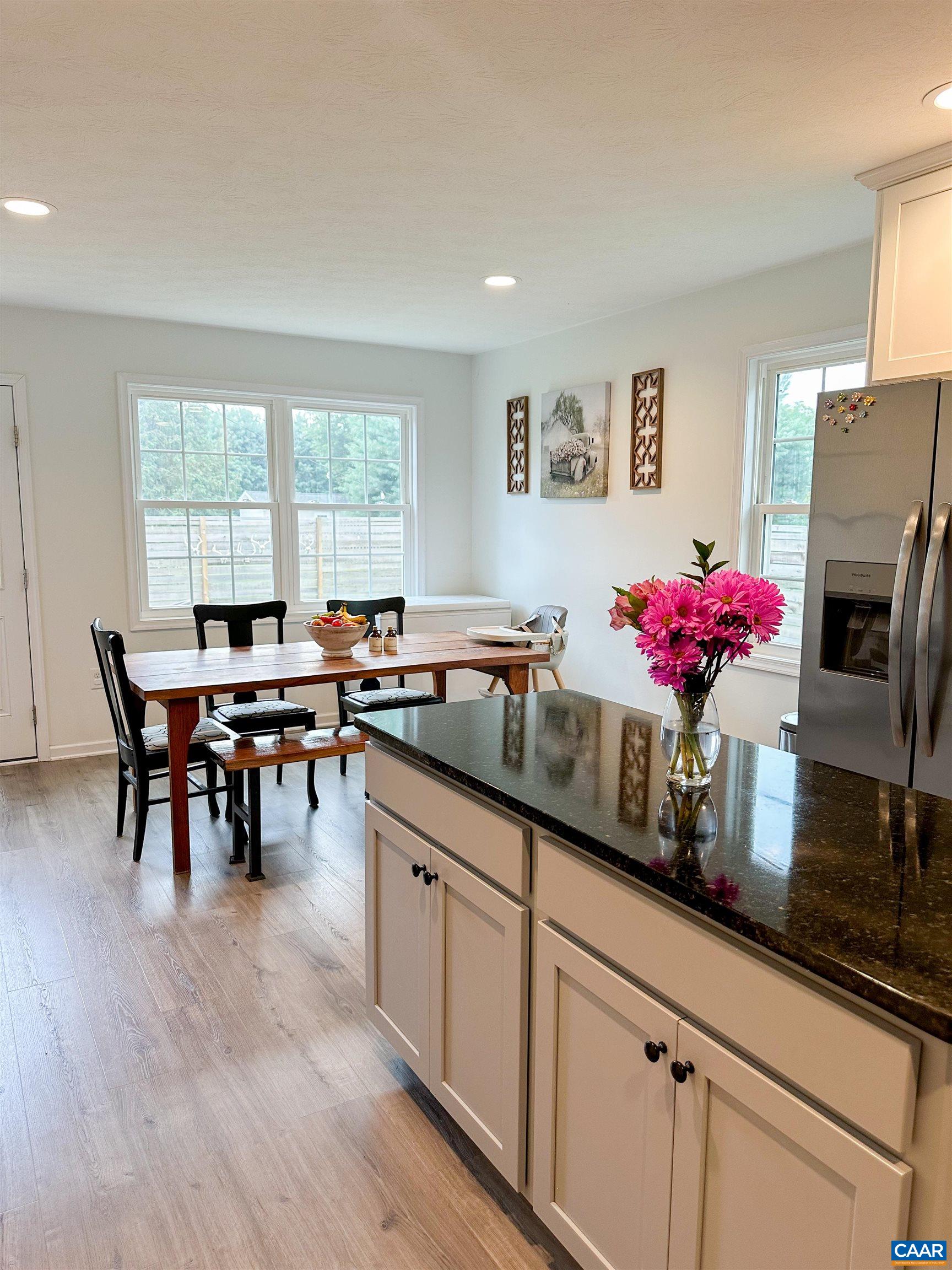 307 15th Street Grottoes, VA 24441 - Photo 15 of 25