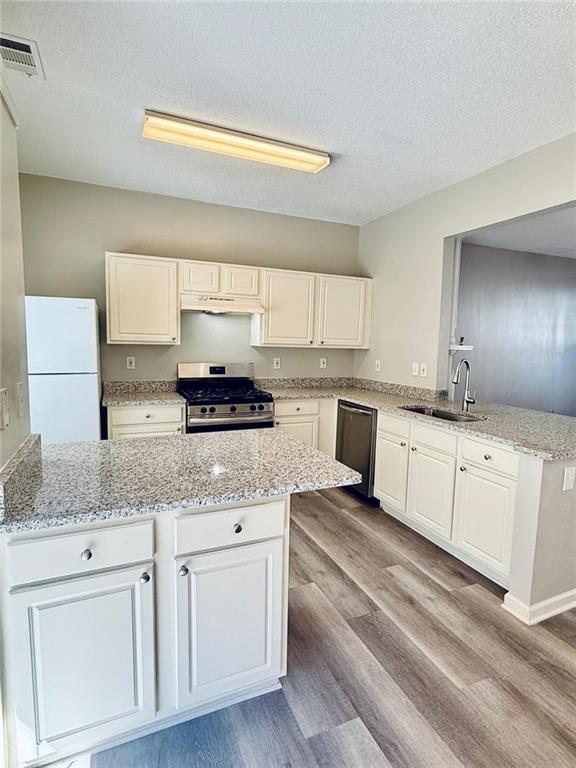 4093 Howell Park Road Duluth, GA 30096 - Photo 8 of 27