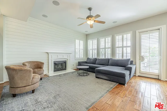 $5,100 | 23810 Bayview Court, Valencia, CA 91355