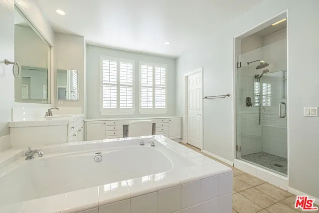 $5,100 | 23810 Bayview Court, Valencia, CA 91355