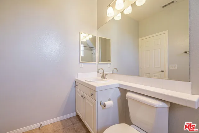 $5,100 | 23810 Bayview Court, Valencia, CA 91355