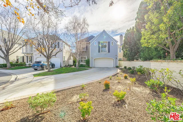 $5,100 | 23810 Bayview Court, Valencia, CA 91355