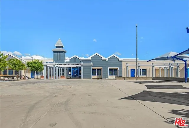 $5,100 | 23810 Bayview Court, Valencia, CA 91355