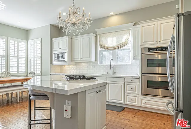 $5,100 | 23810 Bayview Court, Valencia, CA 91355