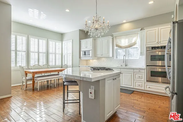 $5,100 | 23810 Bayview Court, Valencia, CA 91355