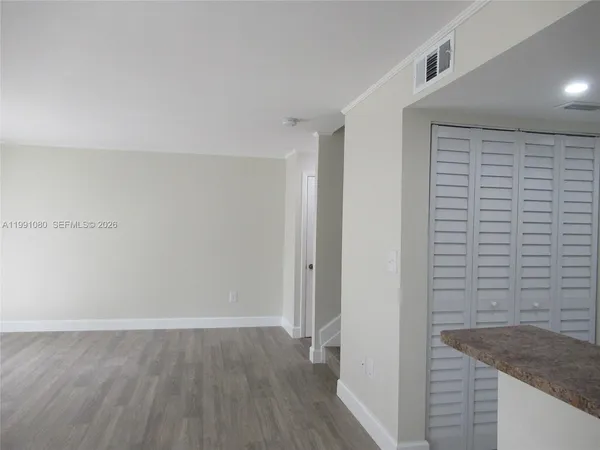 $2,800 | 6825 Southwest 45th Lane, Unit 12, Miami, FL 33155