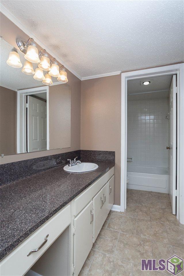 10444 Jefferson Highway, Unit E Baton Rouge, LA 70809 - Photo 14 of 17