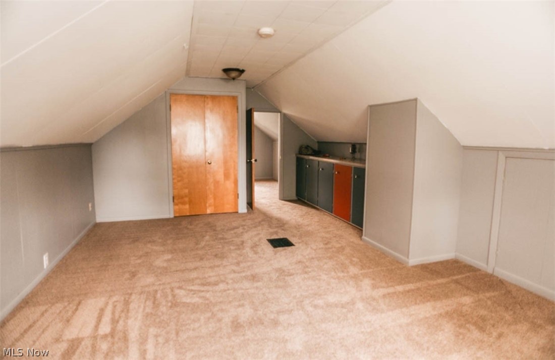 880 Center Road Akron, OH 44319 - Photo 23 of 34