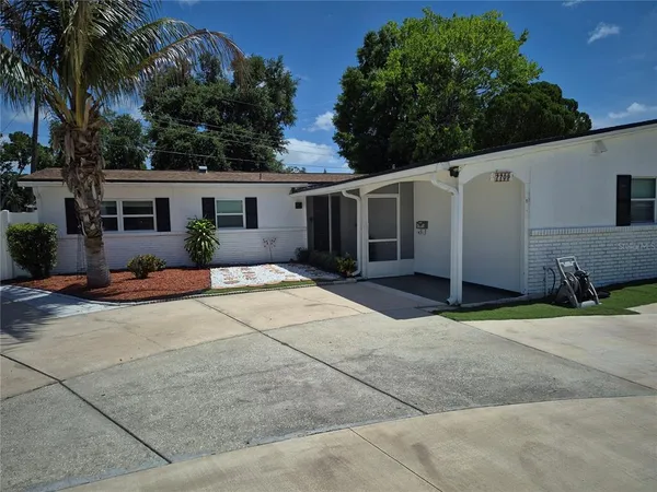 $3,595 | 7709 West Hanna Avenue, Unit A, Tampa, FL 33615