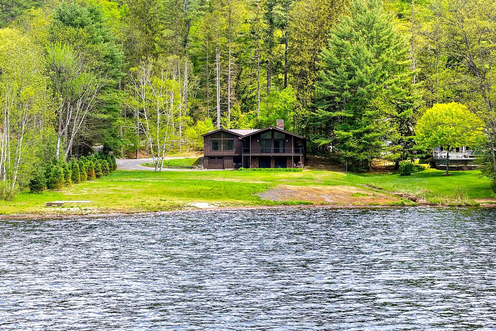 775 East Lake Road Ludlow, VT 05149 - Photo 2 of 33