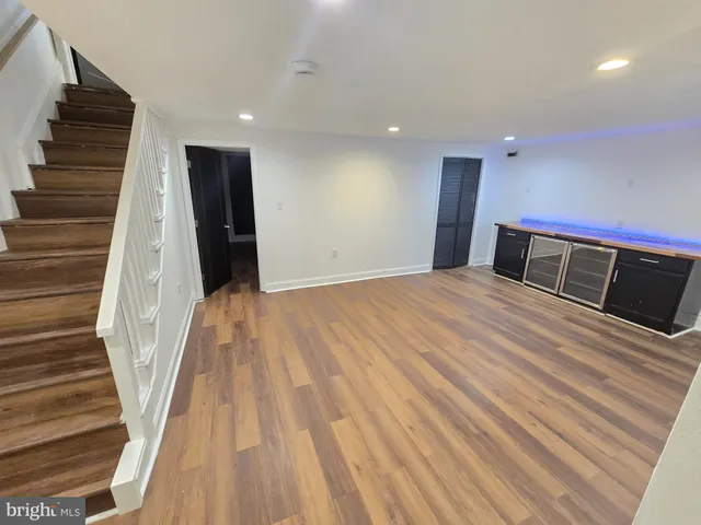 a view of a livingroom with a fireplace
