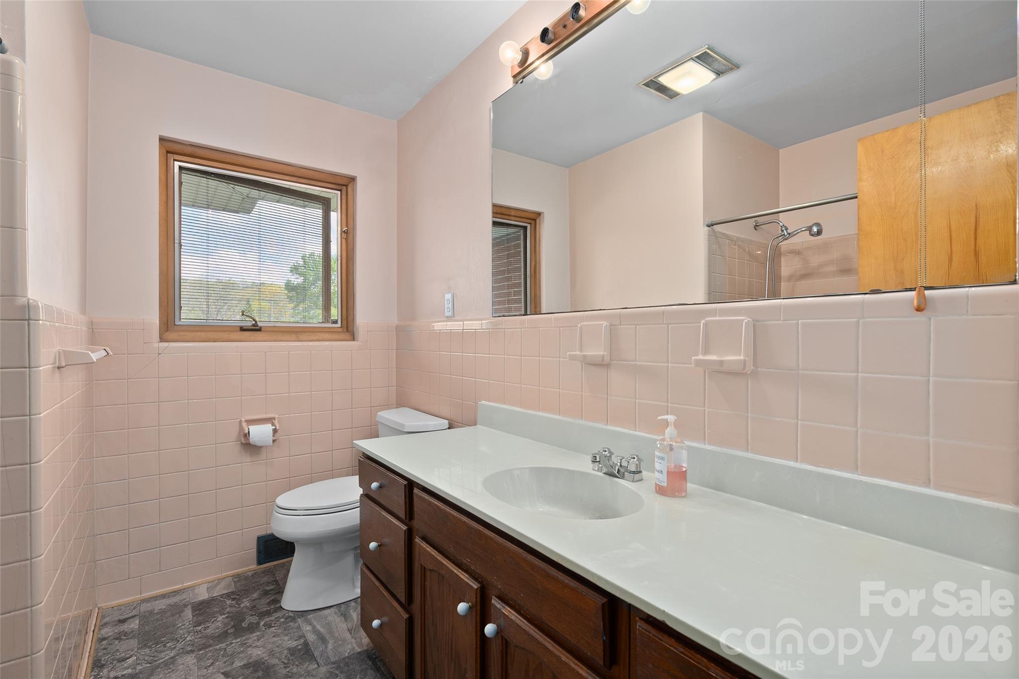 55 Boydston Street Canton, NC 28716 - Photo 20 of 30