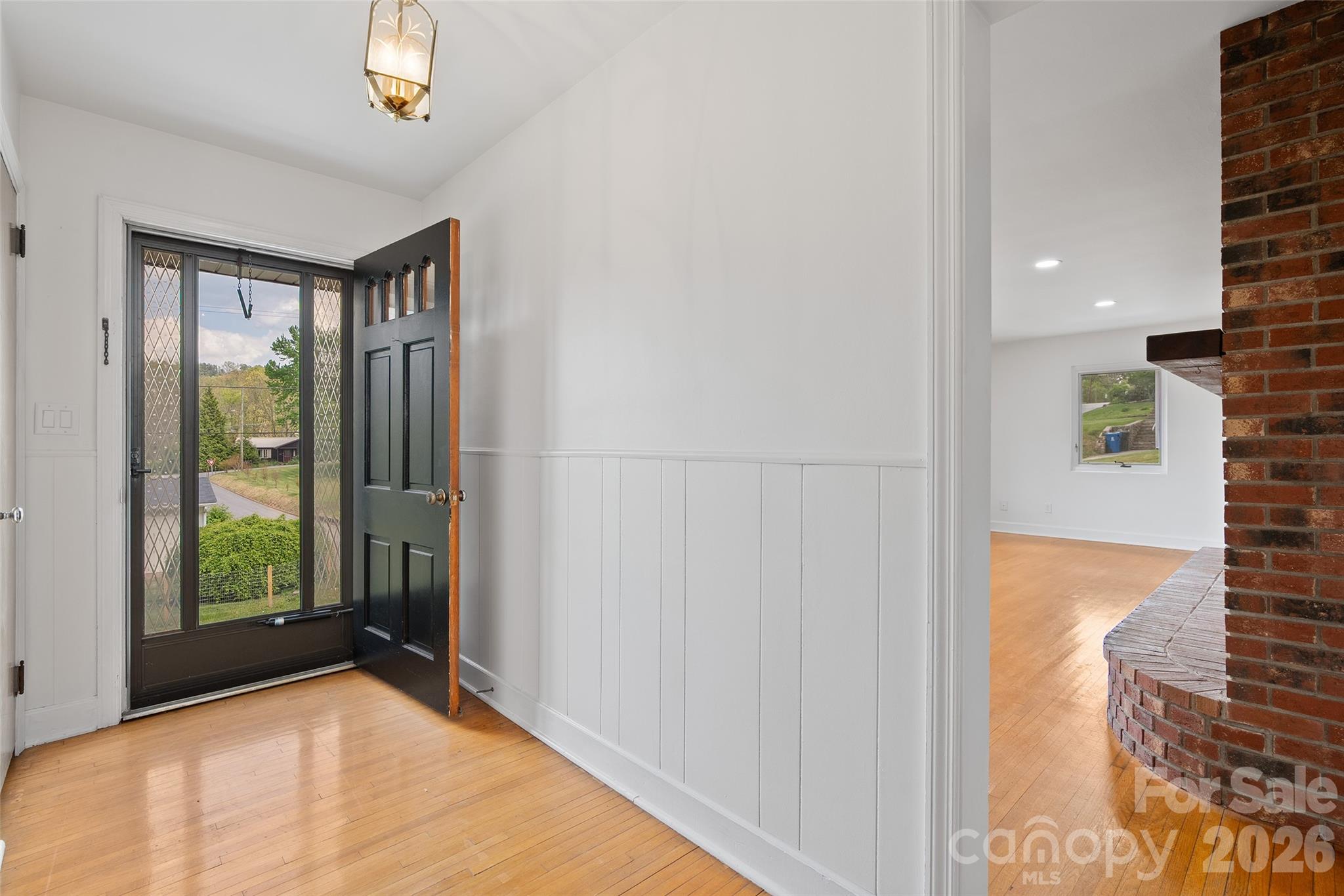 55 Boydston Street Canton, NC 28716 - Photo 8 of 30