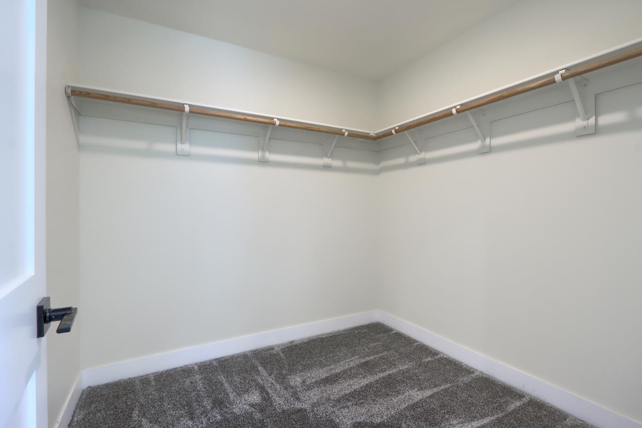 3181 Triangle Park Road Mariposa, CA 95338 - Photo 23 of 46 Primary Walk-In Closet