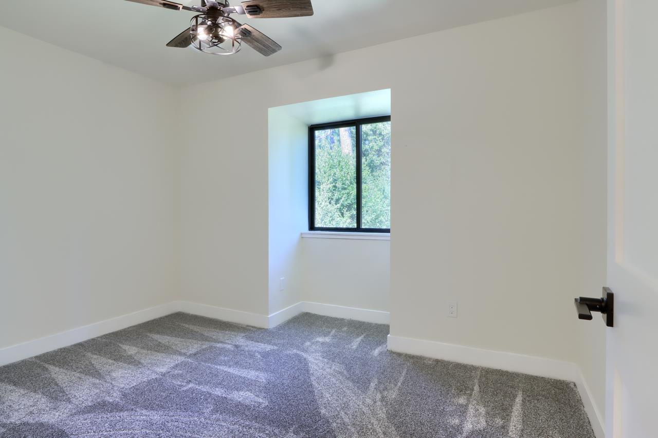 3181 Triangle Park Road Mariposa, CA 95338 - Photo 29 of 46 Secondary Bed #3