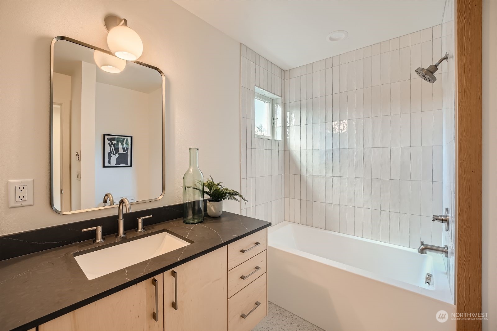 732 North 67th Street Seattle, WA 98103 - Photo 21 of 31 Gallery Image 21