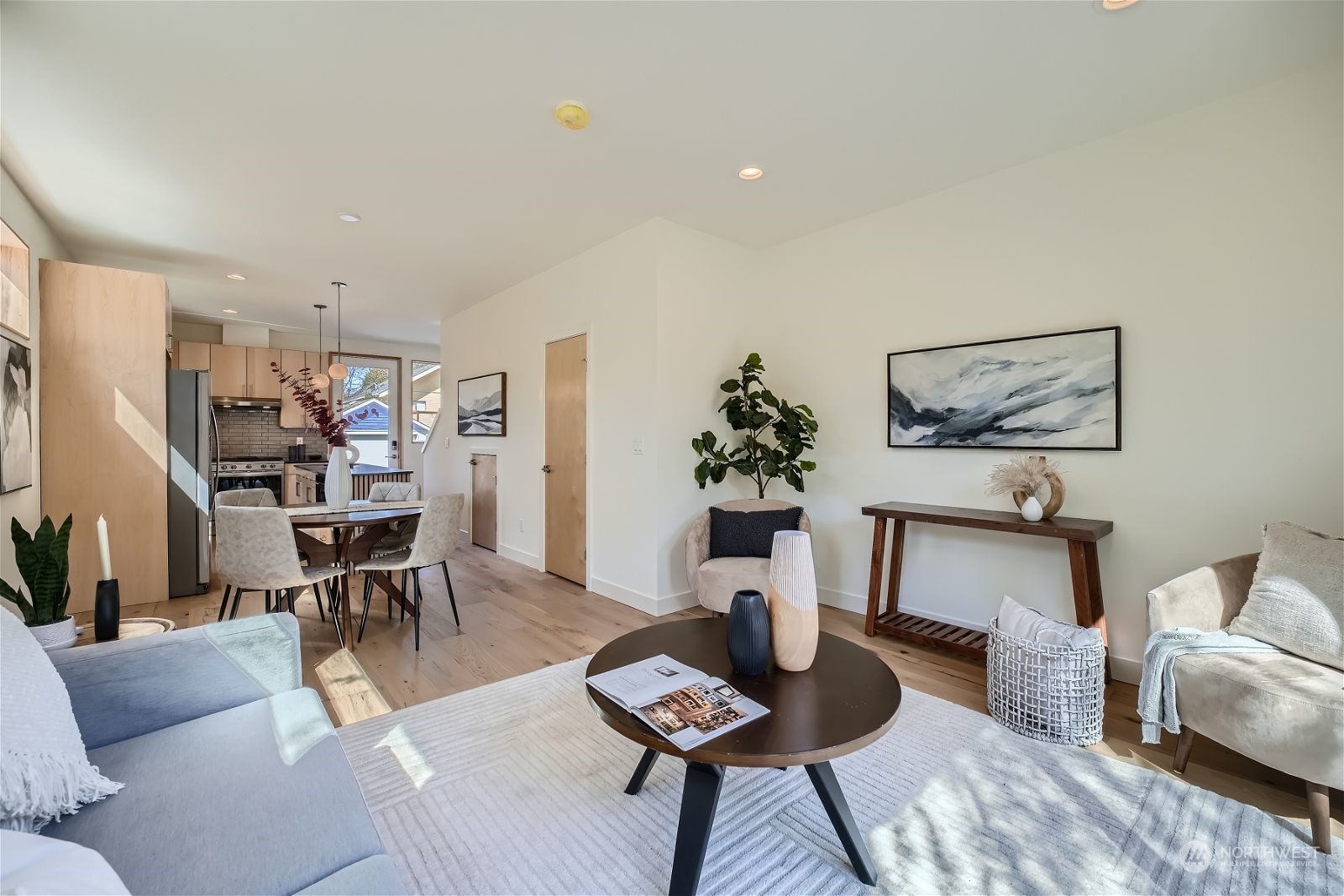 732 North 67th Street Seattle, WA 98103 - Photo 5 of 31 Gallery Image 5