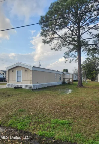 $1,200 | 9267 Cuandet Road, Unit 23, Gulfport, MS 39503