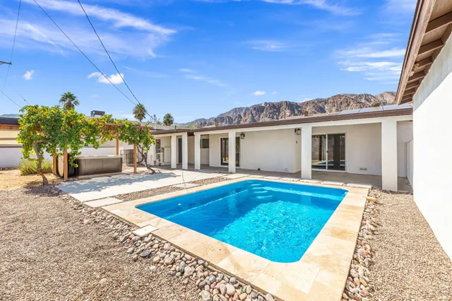 $729,000 | 51480 Avenida Obregon, La Quinta, CA 92253