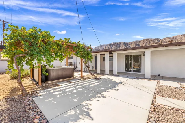 $729,000 | 51480 Avenida Obregon, La Quinta, CA 92253