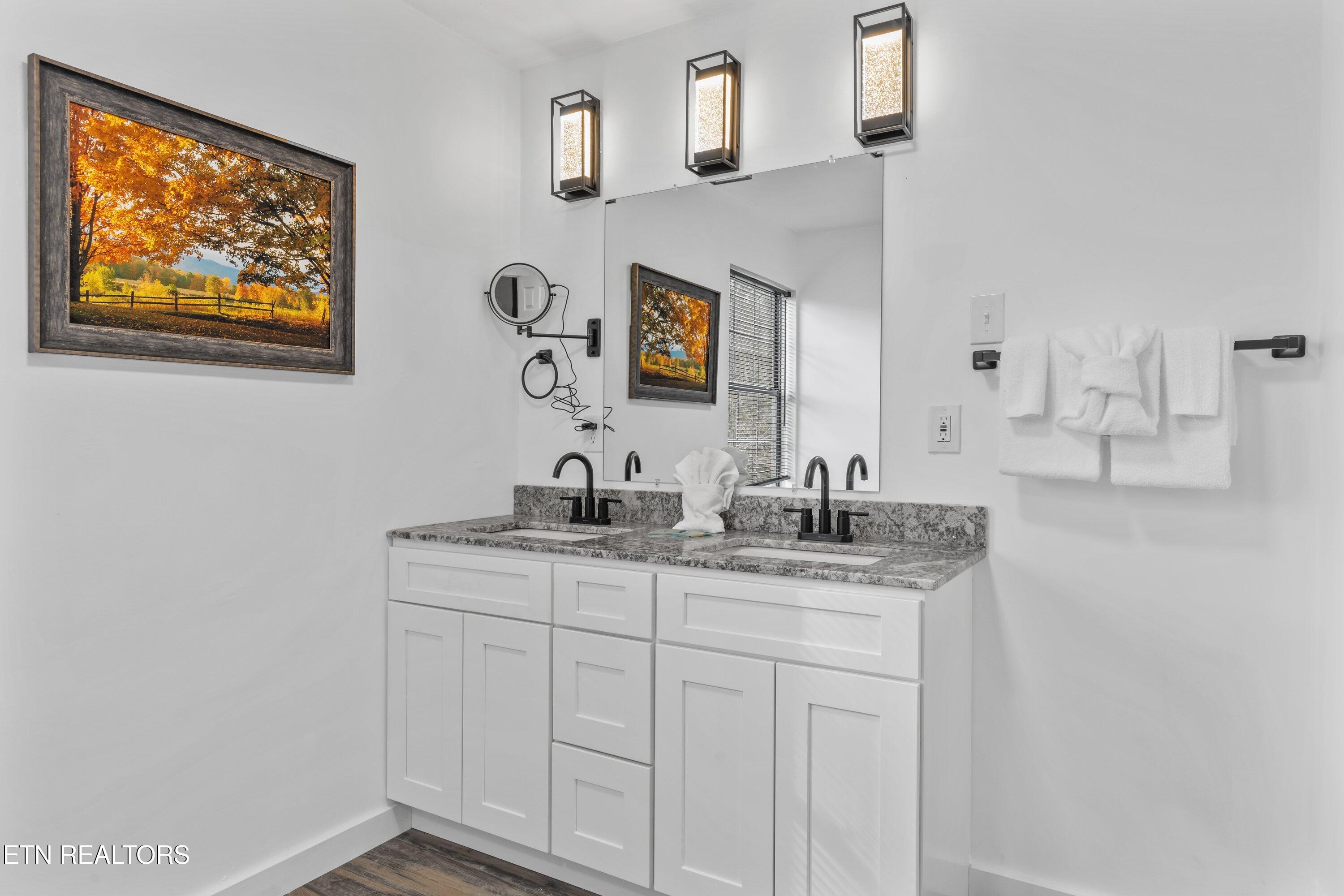 3030 Engle Town Road Sevierville, TN 37862 - Photo 25 of 39 master5