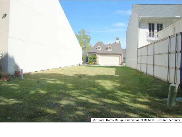 2011 Lac Cache Court Baton Rouge, LA 70816 - Photo 2 of 6 Gallery Image 2