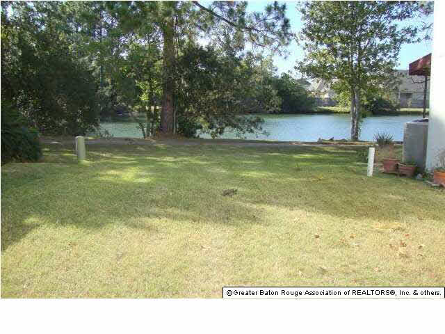 2011 Lac Cache Court Baton Rouge, LA 70816 - Photo 3 of 6 Gallery Image 3