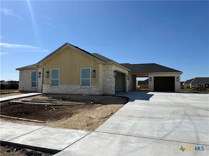 $690,900 | 1614 Hunt Drive, Salado, TX 76571