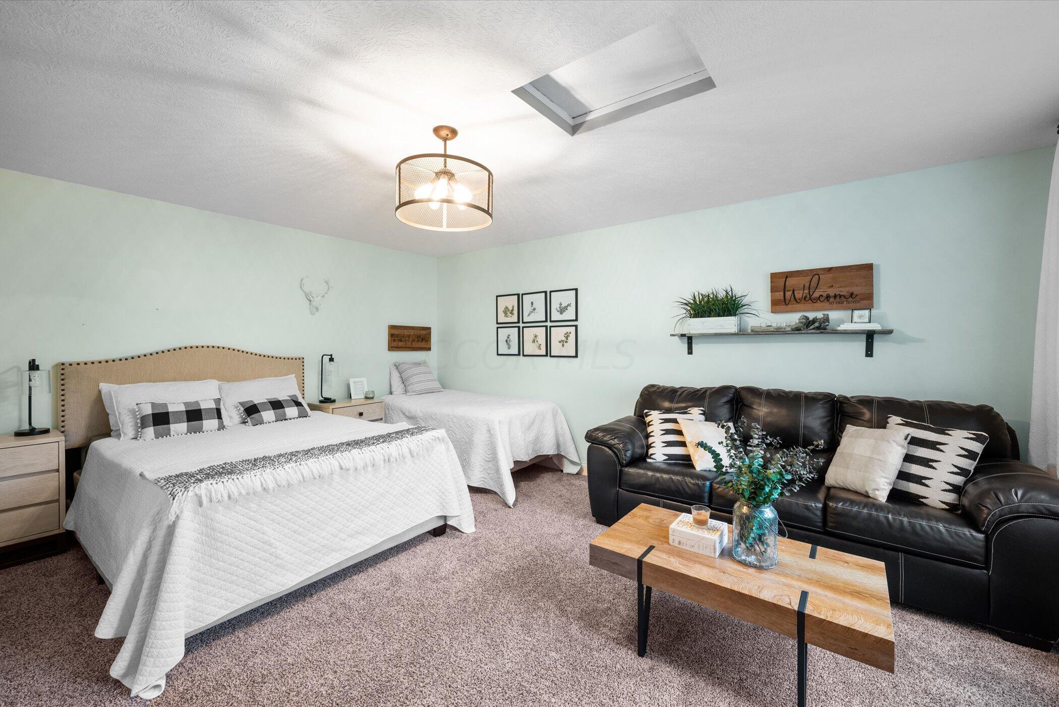 706 Bigham Ridge Boulevard Westerville, OH 43081 - Photo 26 of 62 5th bedroom boasts ensuite bath and WIC - overhead lighting as well.