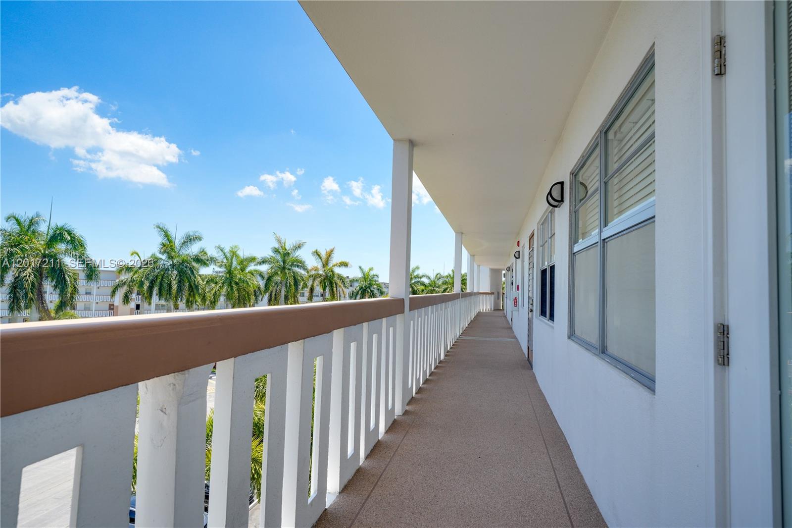 4082 Cornwall East, Unit 4082 Boca Raton, FL 33434 - Photo 3 of 46