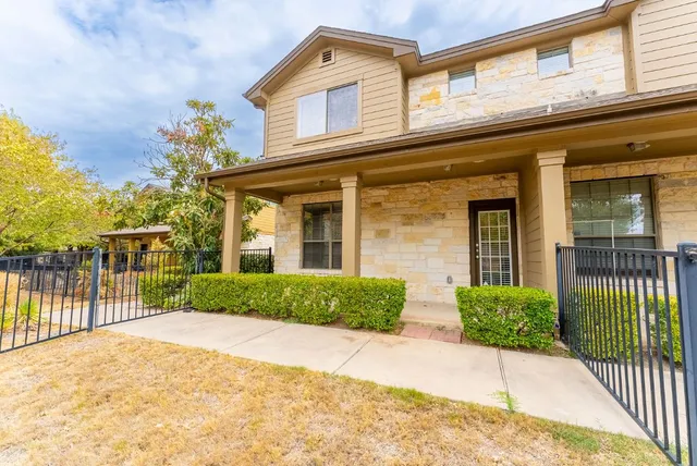 $1,950 | 1310 West Parmer Lane, Unit 3203, Austin, TX 78727