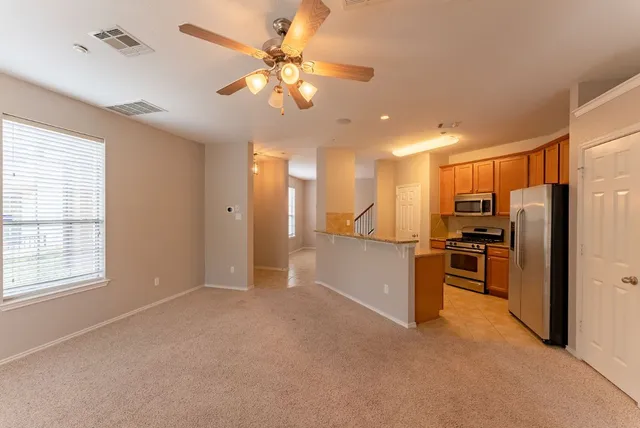 $1,950 | 1310 West Parmer Lane, Unit 3203, Austin, TX 78727