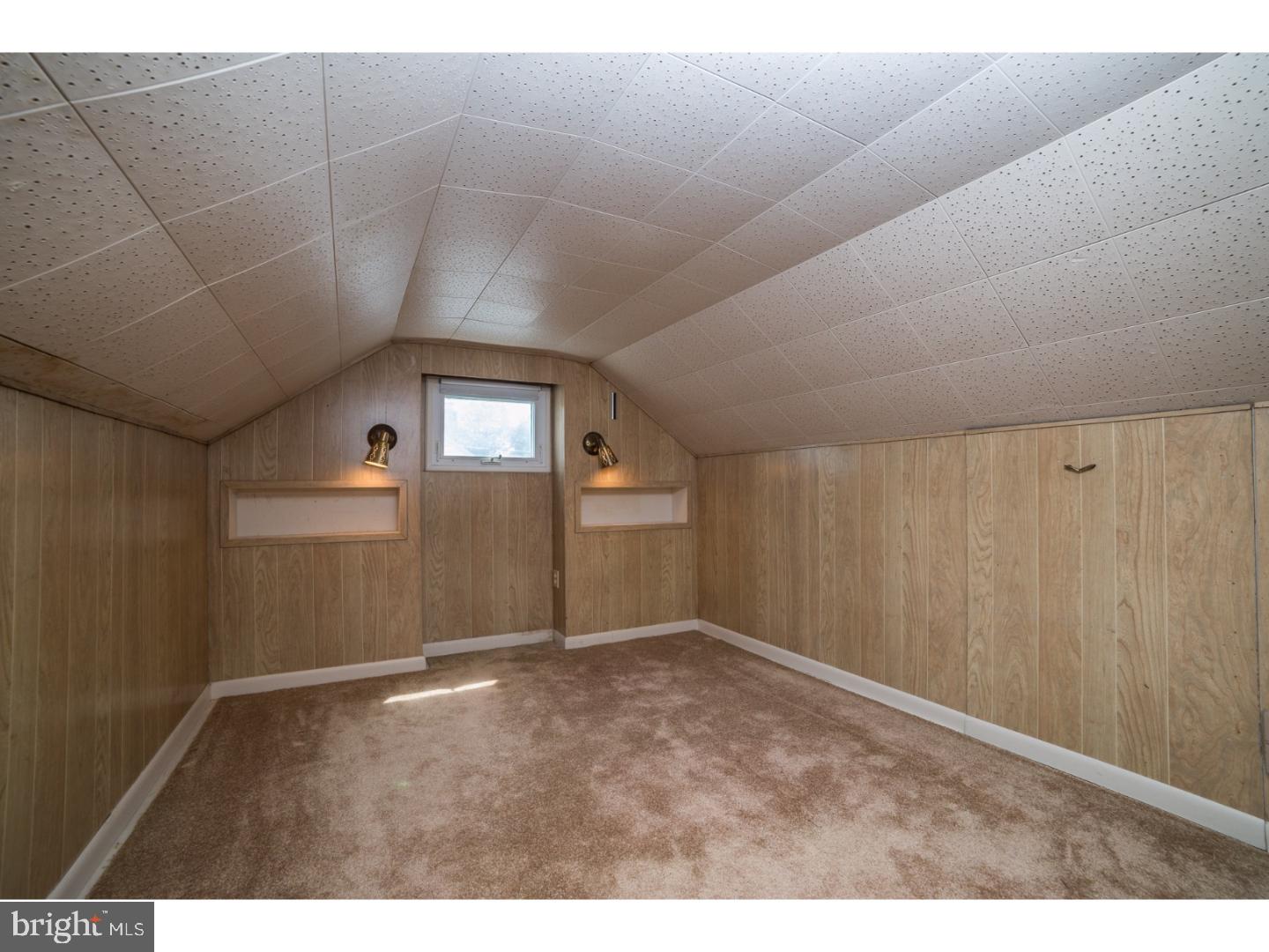 520 Harding Avenue Reading, PA 19607 - Photo 19 of 23 Bedroom 4