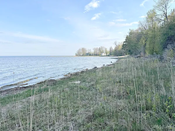 $225,000 | Tbd Lot 1 Tbd Highway, Menominee, MI 49858