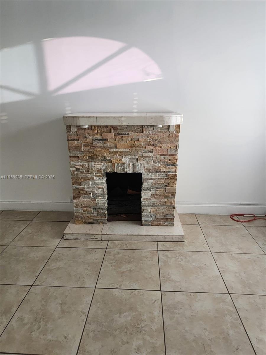 9141 Southwest 162nd Court Miami, FL 33196 - Photo 4 of 17