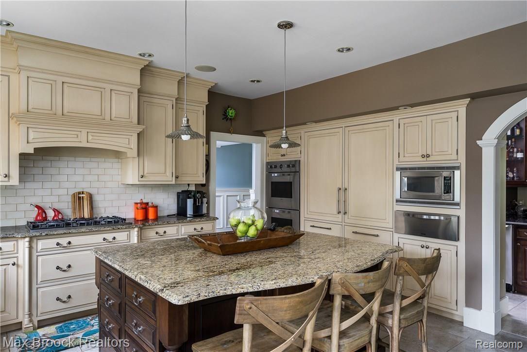 38 Ridge Road Pleasant Ridge, MI 48069 - Photo 13 of 43 Kitchen