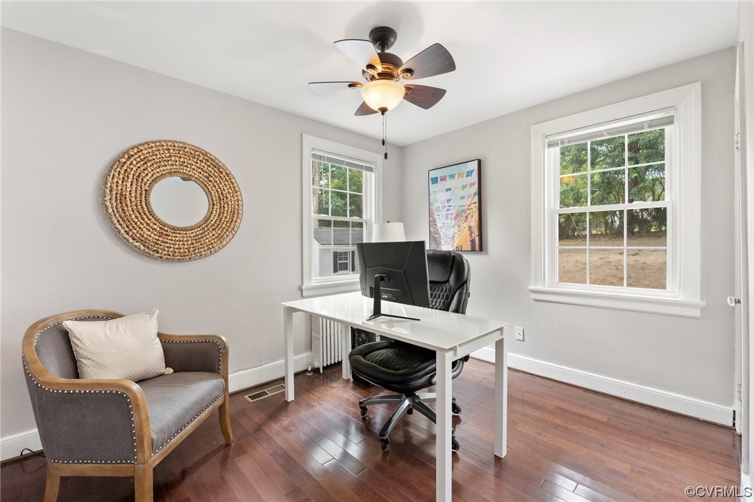 7503 Glebe Road Henrico, VA 23229 - Photo 11 of 25 a work room with furniture and a window