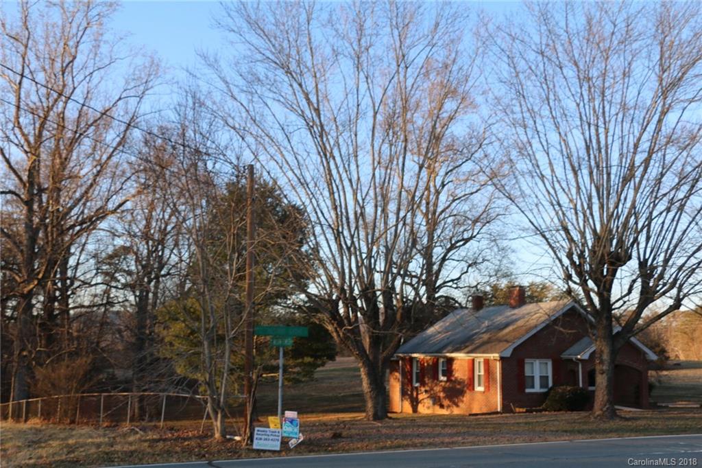 0 Chestnut Grove Road, Unit 15 King, NC 27021 - Photo 4 of 13 a backyard of a house with lots of green space