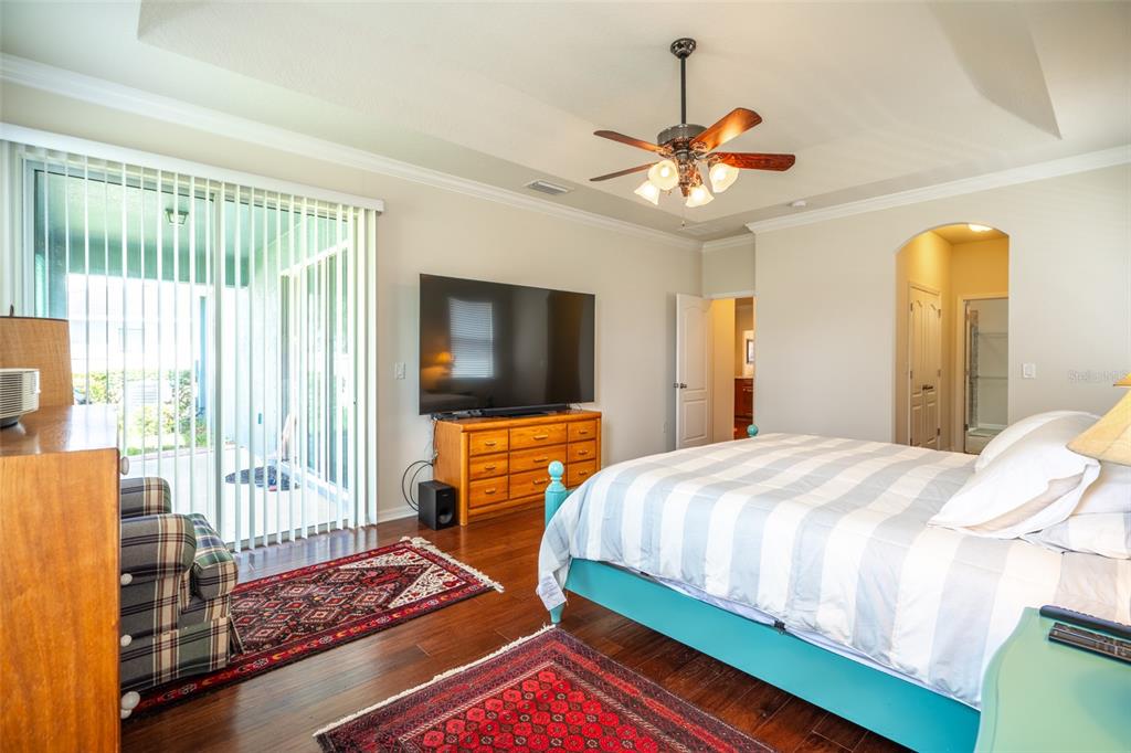 11038 Spring Point Circle Riverview, FL 33579 - Photo 12 of 27 Gallery Image 12
