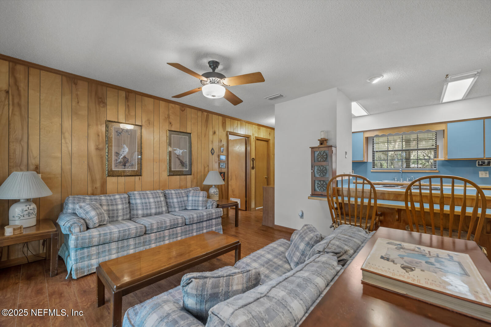 6365 Jack Wright Island Road St. Augustine, FL 32092 - Photo 19 of 53 a living room with furniture and wooden floor