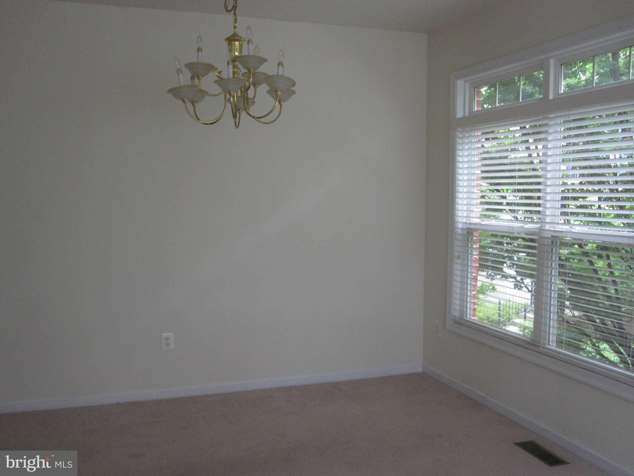 10231 Rutland Round Road, Unit 36 Columbia, MD 21044 - Photo 11 of 17 Dining Room