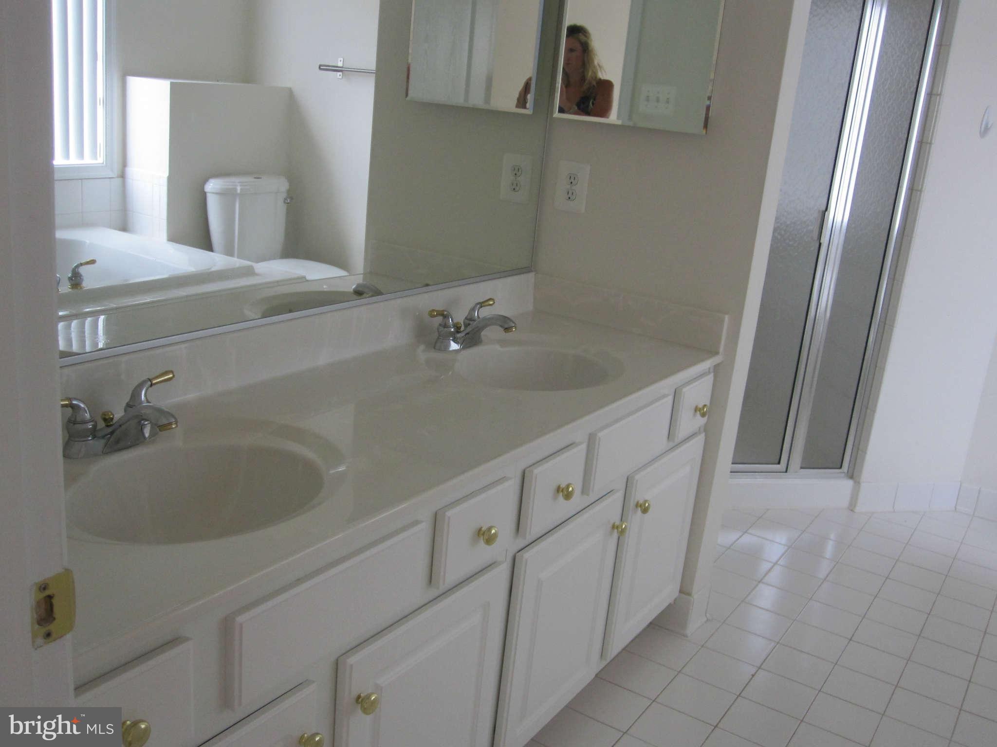 10231 Rutland Round Road, Unit 36 Columbia, MD 21044 - Photo 13 of 17 Bath Master