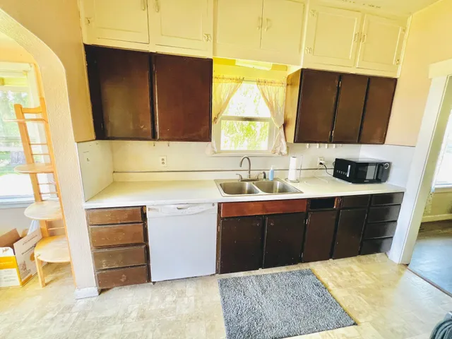 $299,000 | 7 East Liberty Street, St. John, WA 99171