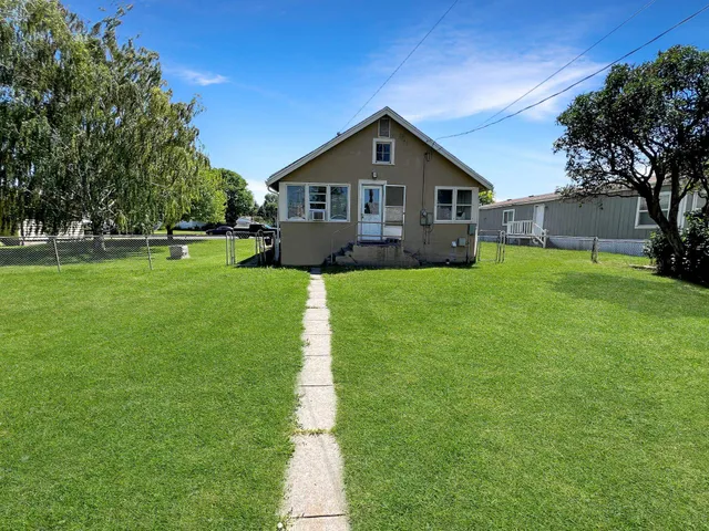 $299,000 | 7 East Liberty Street, St. John, WA 99171