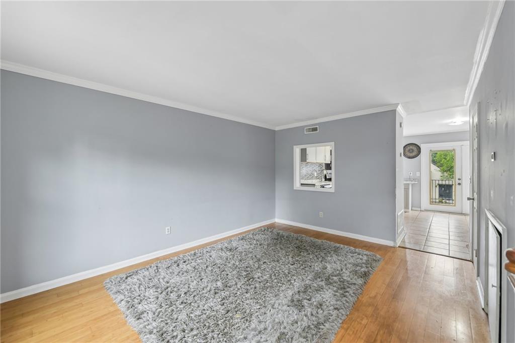 3071 Colonial Way, Unit H Atlanta, GA 30341 - Photo 4 of 24