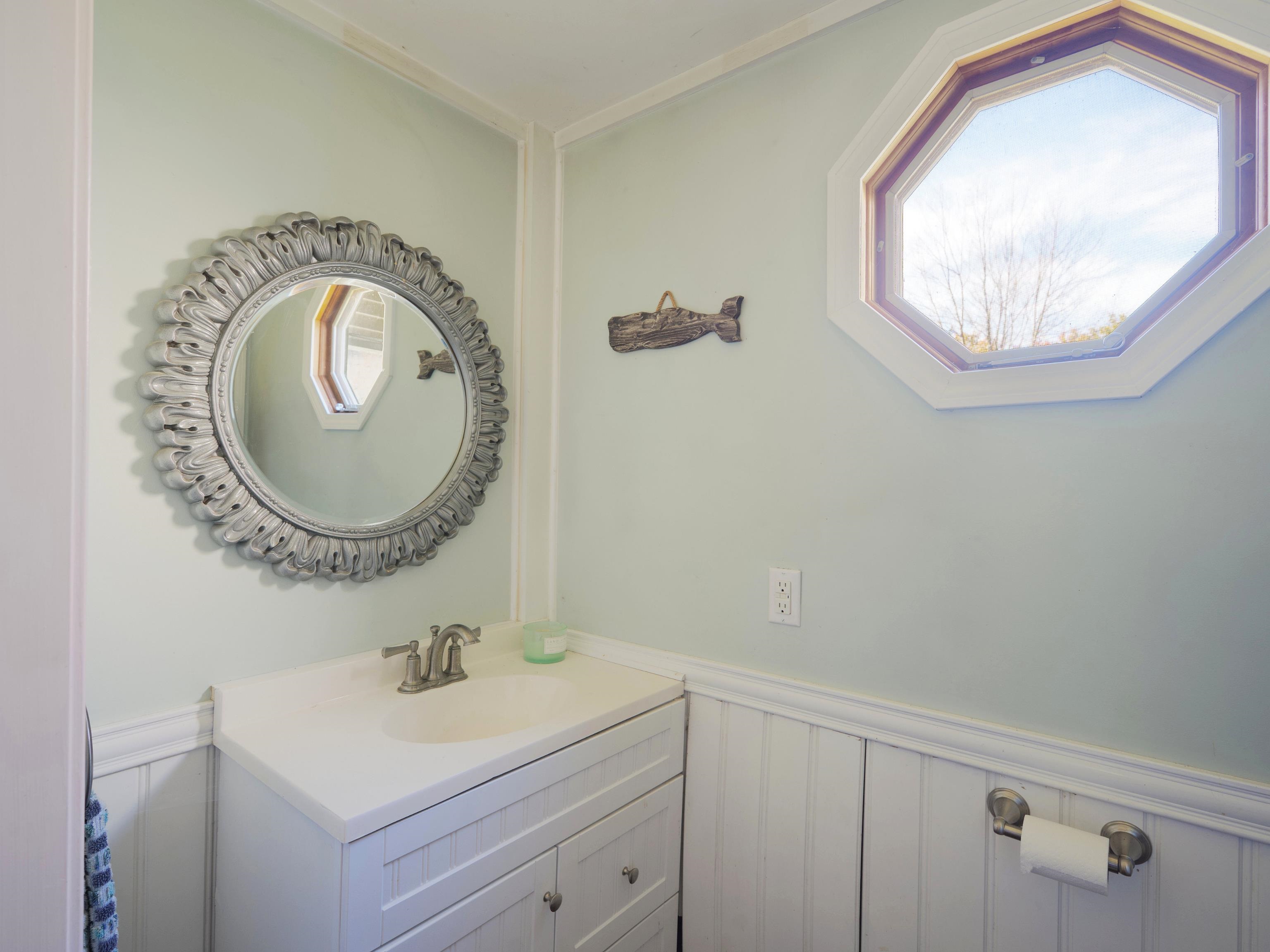 133 R Stratham Heights Road Stratham, NH 03885 - Photo 17 of 51